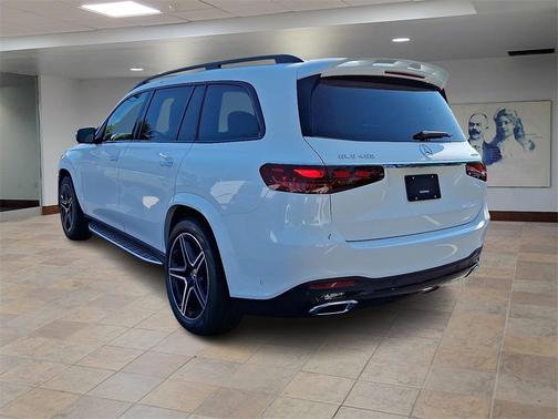 2026 Mercedes-Benz GLS 450 4MATIC