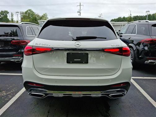 2026 Mercedes-Benz GLC 350e Base