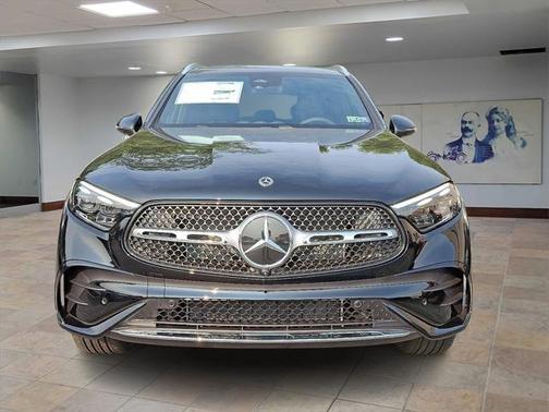 2025 Mercedes-Benz GLC 300 4MATIC