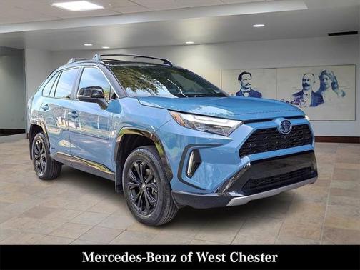 2024 Toyota RAV4 Hybrid SE