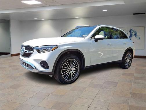 2025 Mercedes-Benz GLC 300 4MATIC