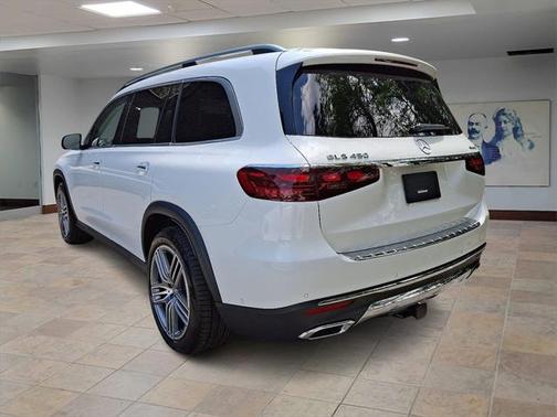 2025 Mercedes-Benz GLS 450 4MATIC