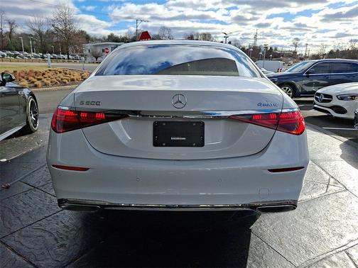 2026 Mercedes-Benz S-Class 4MATIC