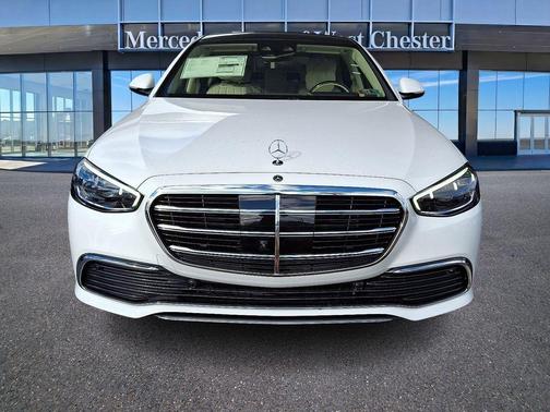 MANUFAKTUR Moonlight White Metallic 2026 Mercedes-Benz S-Class 4MATIC