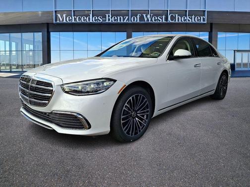 MANUFAKTUR Moonlight White Metallic 2026 Mercedes-Benz S-Class 4MATIC