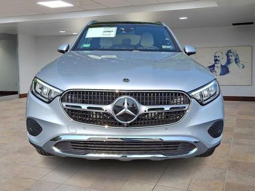 2025 Mercedes-Benz GLC 350e Base