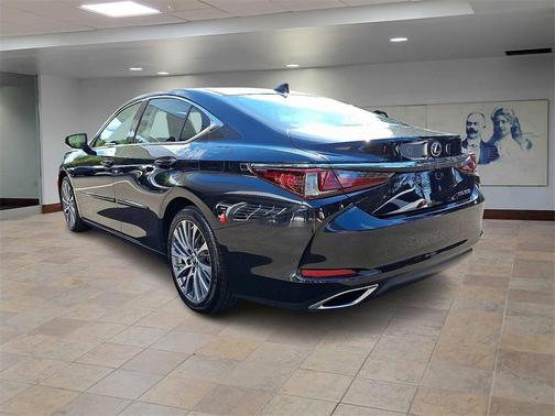2021 Lexus ES 350 Base