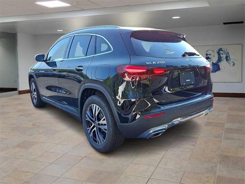 2026 Mercedes-Benz GLA 250 4MATIC