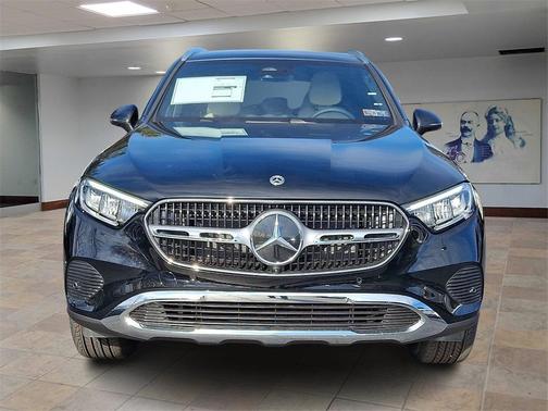 2026 Mercedes-Benz GLC 300 4MATIC