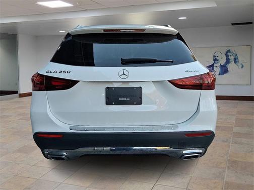 2025 Mercedes-Benz GLA 250 4MATIC