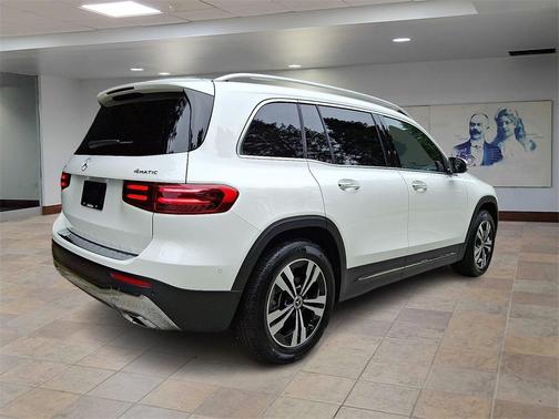 2025 Mercedes-Benz GLB 250 4MATIC