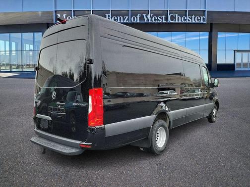 Obsidian Black Metallic 2024 Mercedes-Benz Sprinter 3500XD High Roof