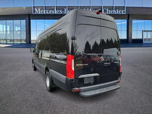 Obsidian Black Metallic 2024 Mercedes-Benz Sprinter 3500XD High Roof