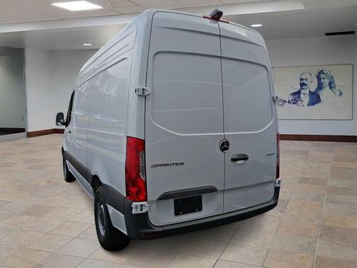 2025 Mercedes-Benz Sprinter 2500 Standard Roof