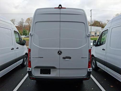 2025 Mercedes-Benz Sprinter 2500 Standard Roof
