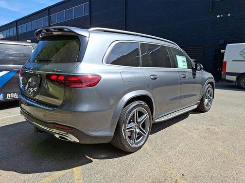 2025 Mercedes-Benz GLS 450 4MATIC