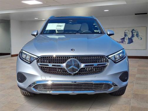 2026 Mercedes-Benz GLC 300 4MATIC
