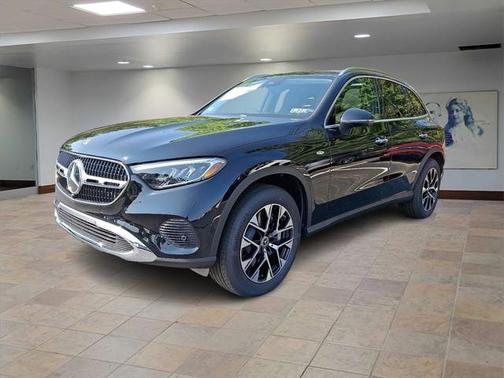 2025 Mercedes-Benz GLC 350e Base
