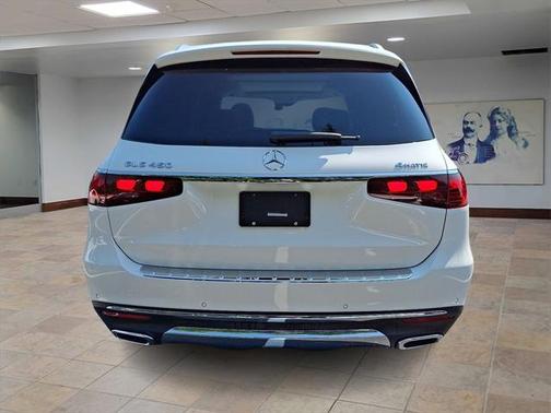 2025 Mercedes-Benz GLS 450 4MATIC