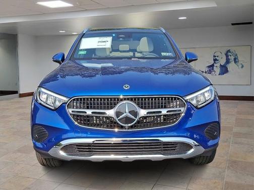2025 Mercedes-Benz GLC 350e Base