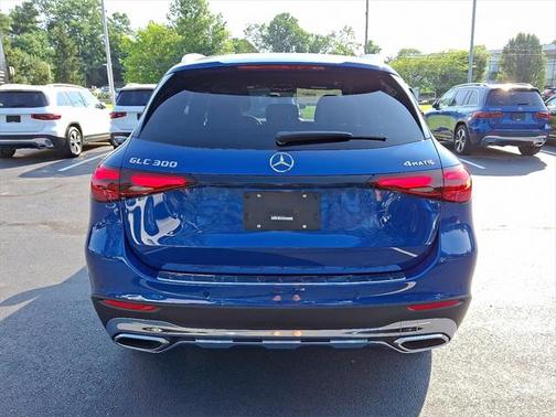 2025 Mercedes-Benz GLC 300 4MATIC