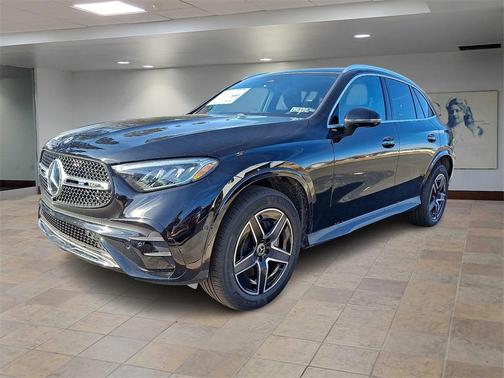 2026 Mercedes-Benz GLC 300 4MATIC