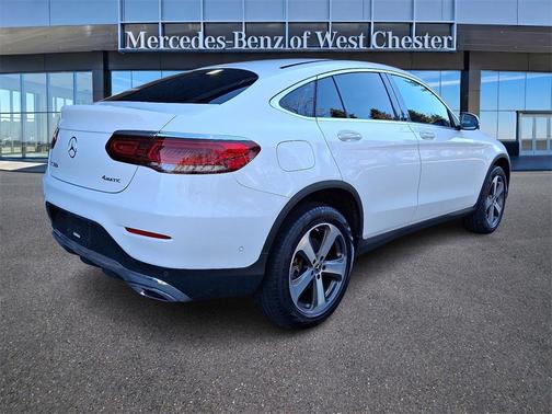 2022 Mercedes-Benz GLC 300 4MATIC Coupe