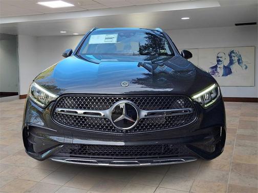 2026 Mercedes-Benz GLC 300 4MATIC