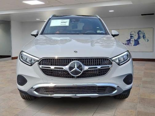 2025 Mercedes-Benz GLC 300 4MATIC