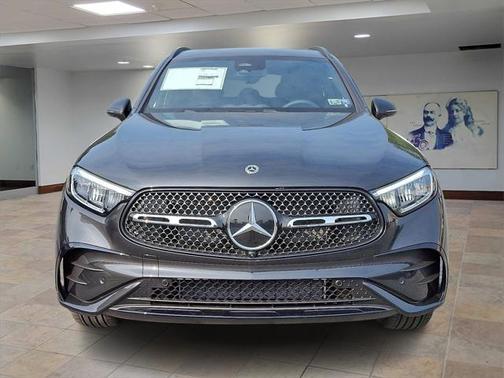 2025 Mercedes-Benz GLC 300 4MATIC