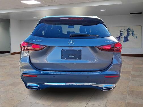 2025 Mercedes-Benz GLA 250 4MATIC