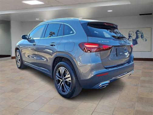 2025 Mercedes-Benz GLA 250 4MATIC