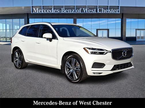 2021 Volvo XC60 T5 Momentum