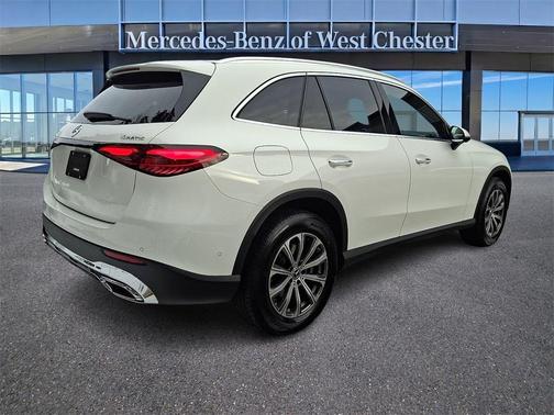 2026 Mercedes-Benz GLC 300 4MATIC