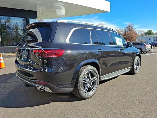 2026 Mercedes-Benz GLS 450 4MATIC