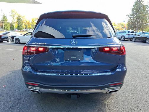 2026 Mercedes-Benz GLS 450 4MATIC