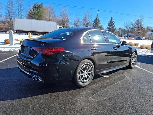 2026 Mercedes-Benz AMG C 43 4MATIC