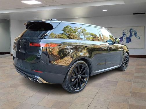 2024 Land Rover Range Rover Sport SE