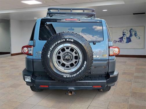 2014 Toyota FJ Cruiser Base