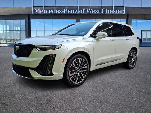 Crystal White Tricoat 2023 Cadillac XT6 Sport AWD