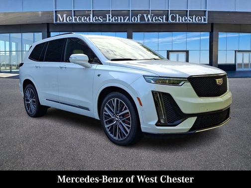 Crystal White Tricoat 2023 Cadillac XT6 Sport AWD