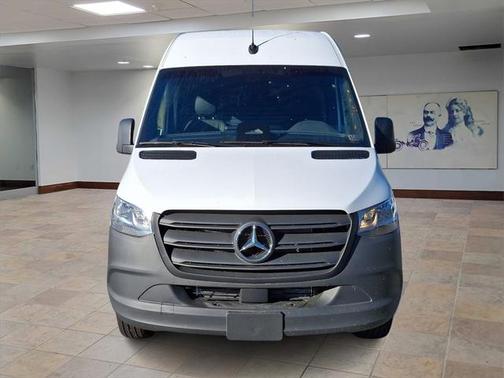 2025 Mercedes-Benz Sprinter 2500 High Roof