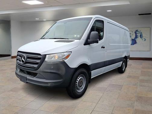 2019 Mercedes-Benz Sprinter 1500 Standard Roof I4