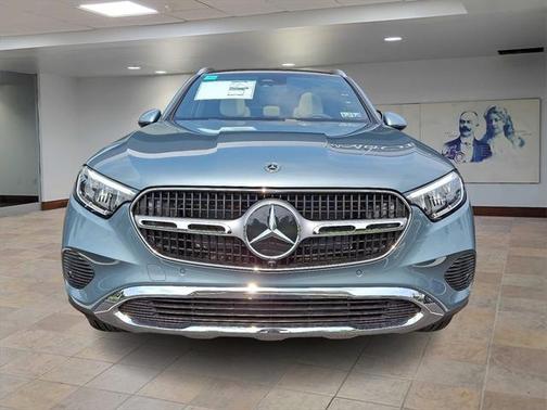 2025 Mercedes-Benz GLC 350e Base