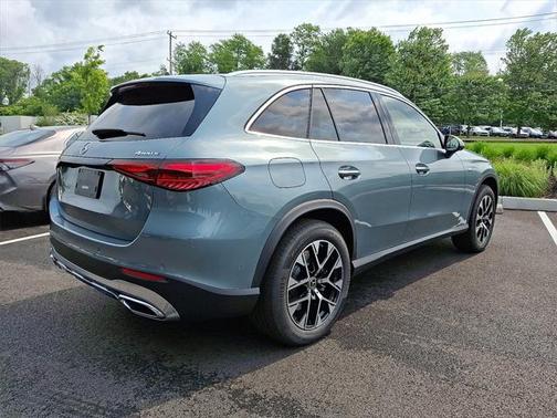 2025 Mercedes-Benz GLC 350e Base