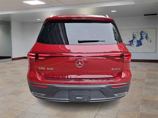 2024 Mercedes-Benz EQB 300 4MATIC
