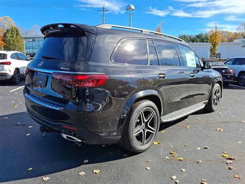 2026 Mercedes-Benz GLS 450 4MATIC