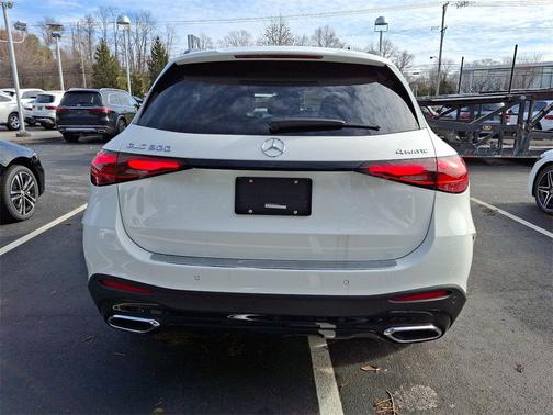 2025 Mercedes-Benz GLC 300 4MATIC