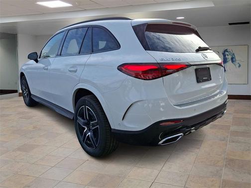 2025 Mercedes-Benz GLC 300 4MATIC