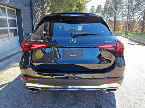 2026 Mercedes-Benz GLC 300 4MATIC